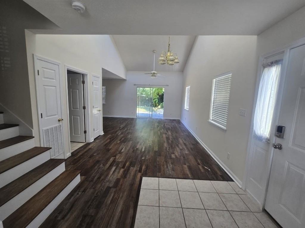 6216 Orange Plaza - Photo 3 of 22