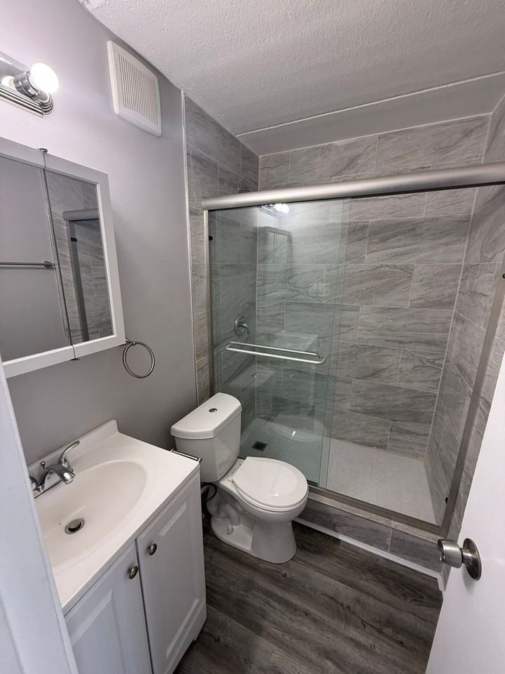 2601 Marigold Dr. - Photo 4 of 11