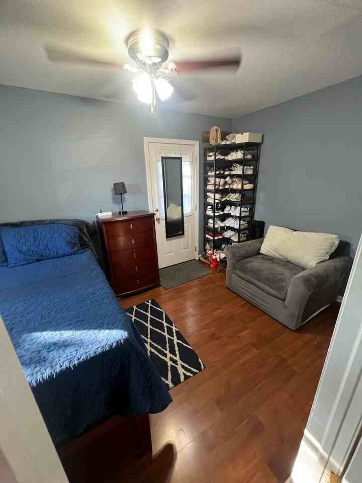 2505 Girard Pl #NA - Photo 3 of 11