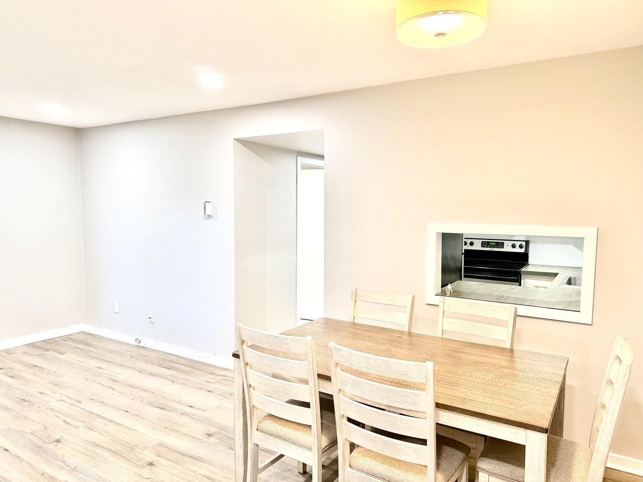 10 Wild Oaks Rd #208 - Photo 2 of 15