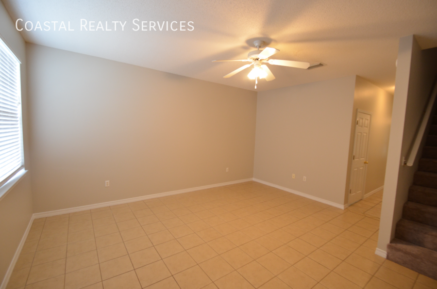 168 5th Ave - Photo 2 of 10