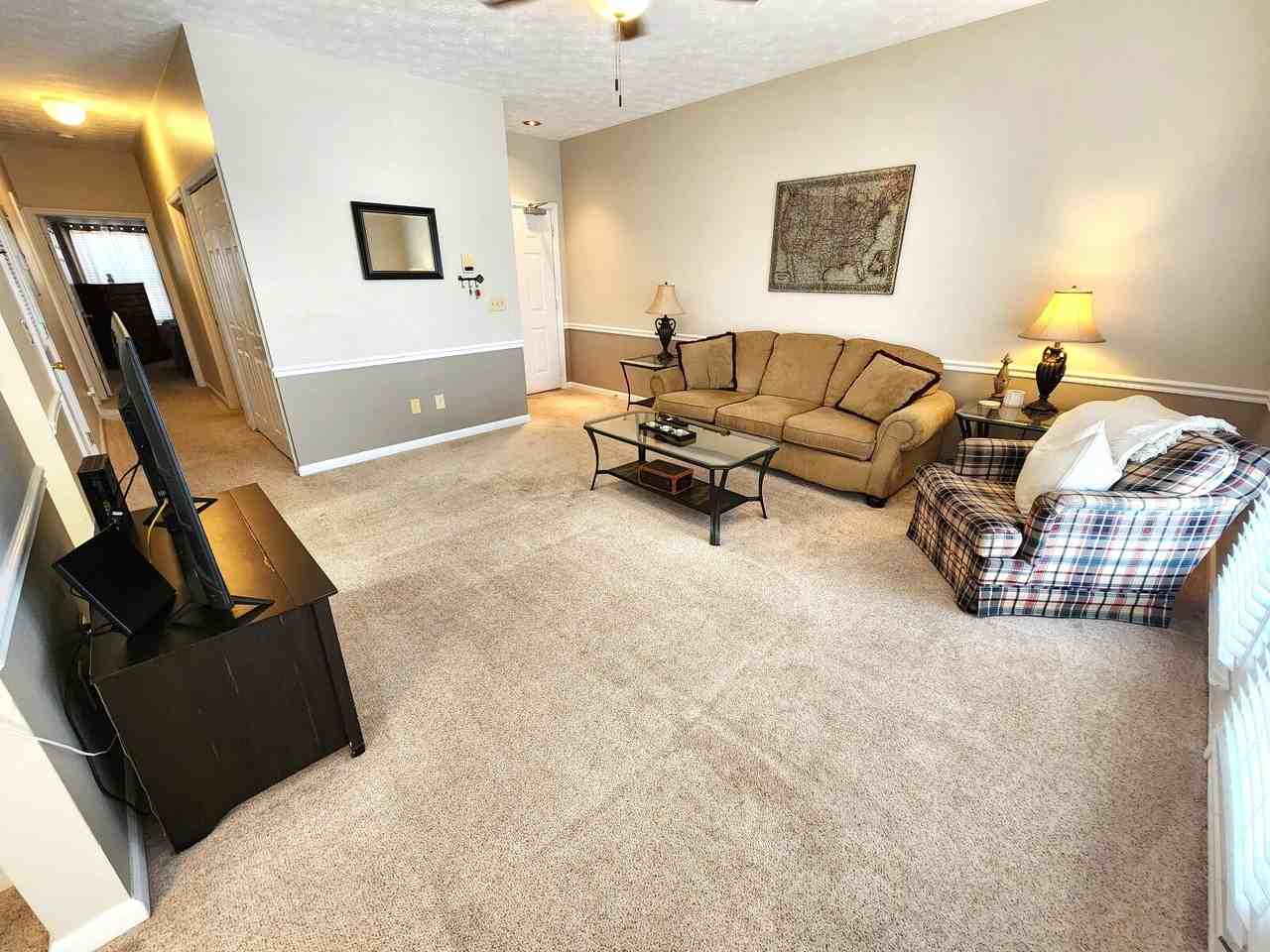 910 Churchill Xing - Photo 5 of 38