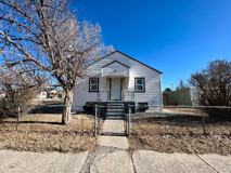 621 Evans Ave - Photo 1 of 1