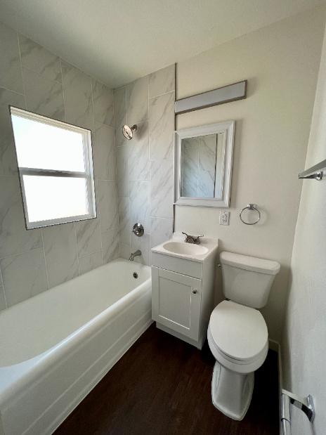 621 Evans Ave - Photo 7 of 13