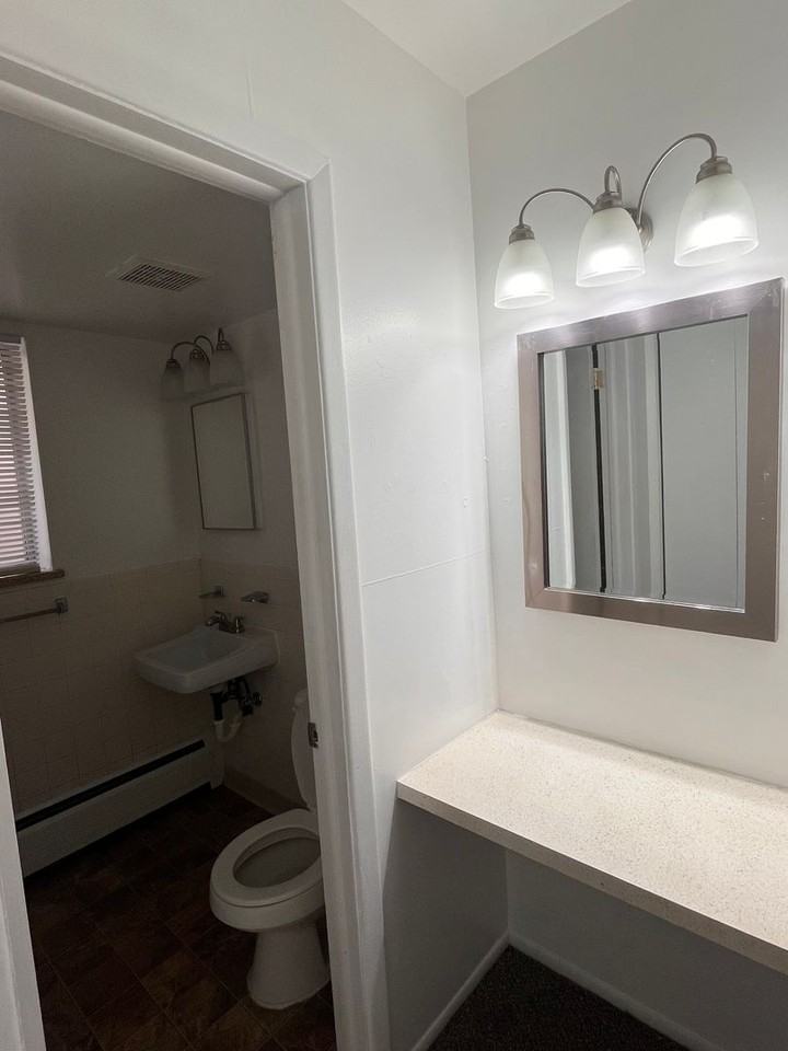 Logan House - Photo 5 of 16