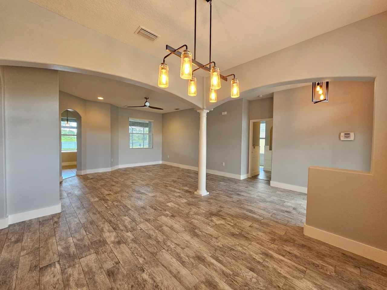 3820 Watergrass St - Photo 7 of 50