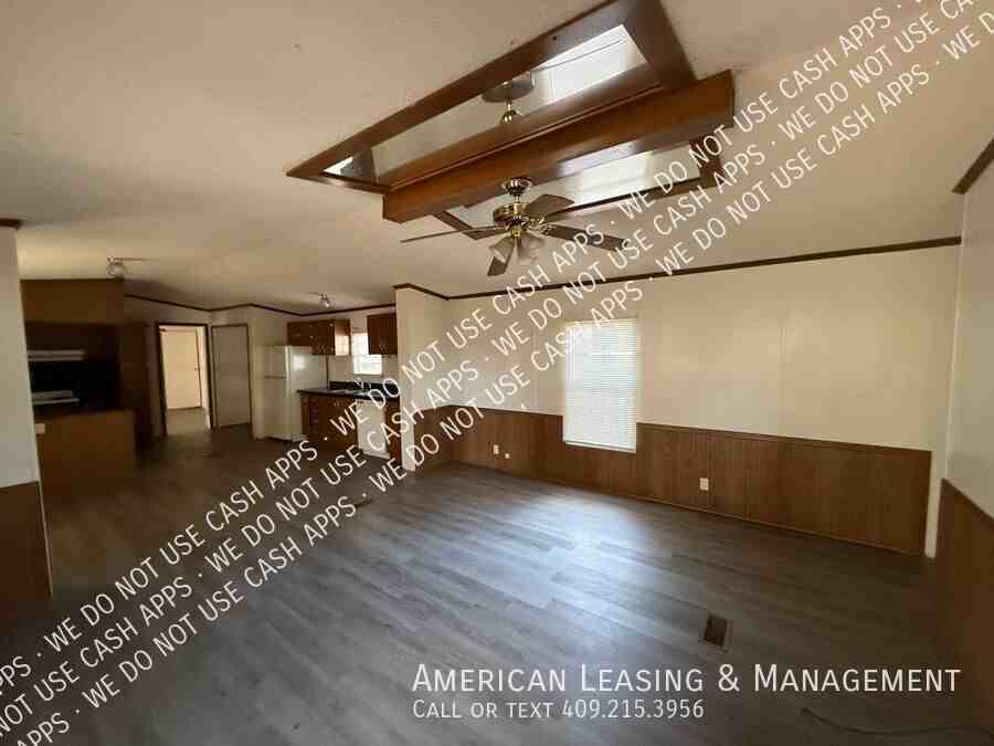 106 Hornet Ln - Photo 3 of 13