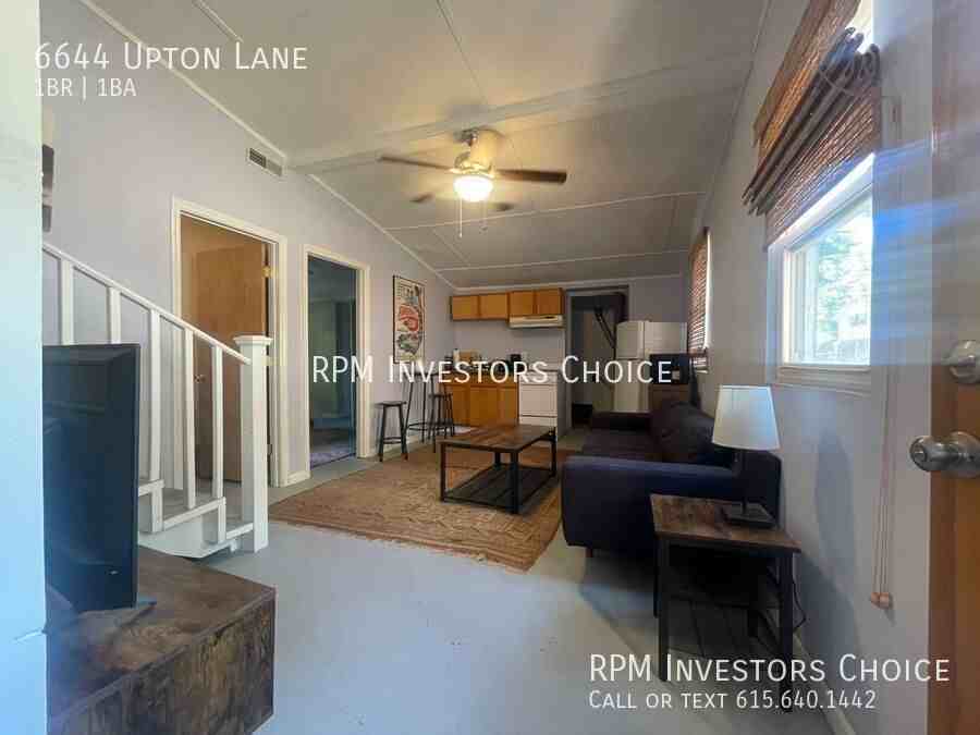 6644 Upton Ln - Photo 3 of 12