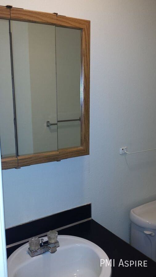 1700 Meadow Street - Photo 4 of 6