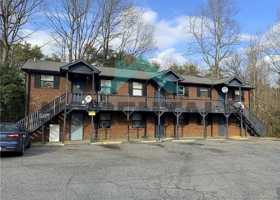 featured image of 2401 Markwood Ln #E