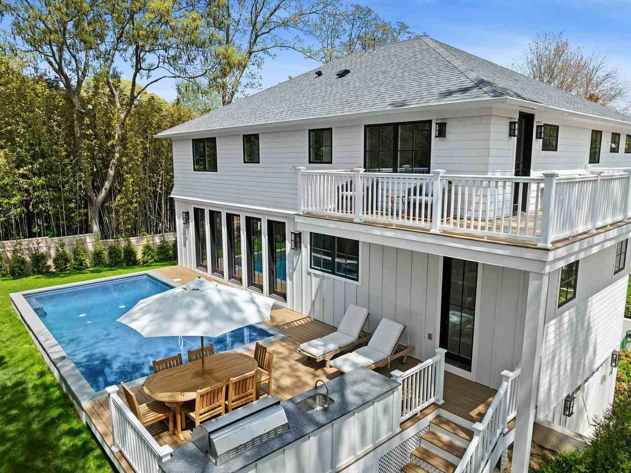 28 Dartmouth Rd - Photo 5 of 30