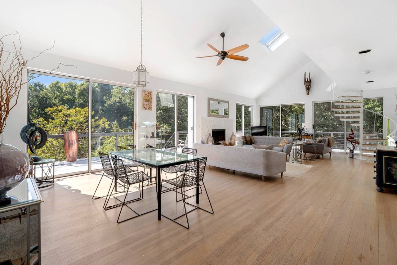 10 Quadrant Hill Rd - Photo 2 of 22