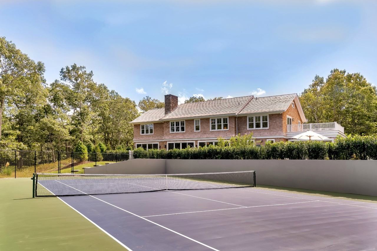 171 Springy Banks Rd - Photo 7 of 30