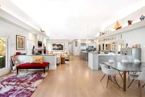 featured image of 33 Gingerbread Ln