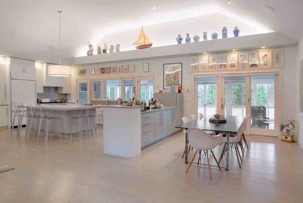 33 Gingerbread Ln - Photo 7 of 30