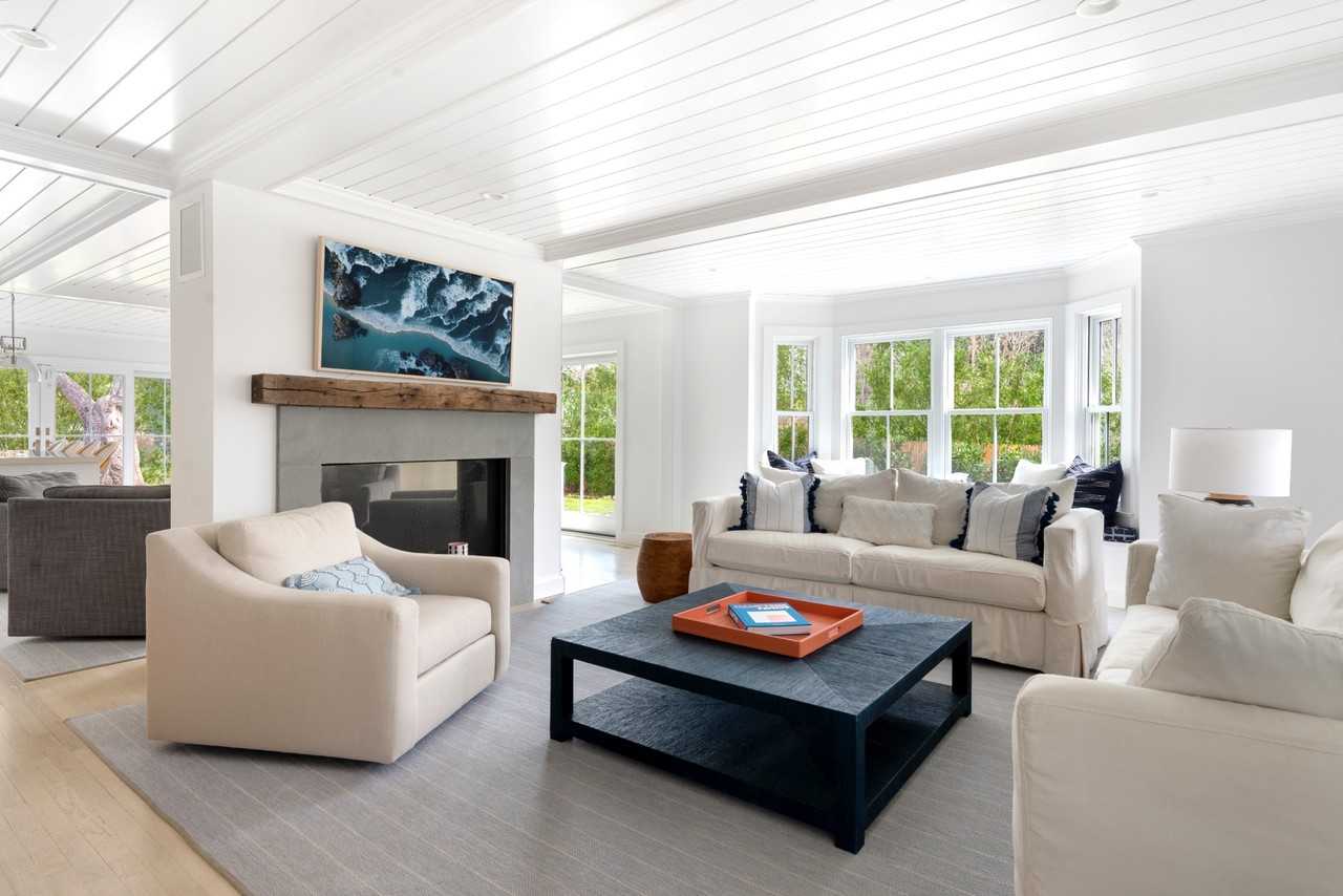 128 Newtown Ln - Photo 7 of 19