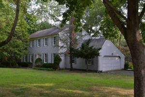 featured image of 31 Pond View Dr