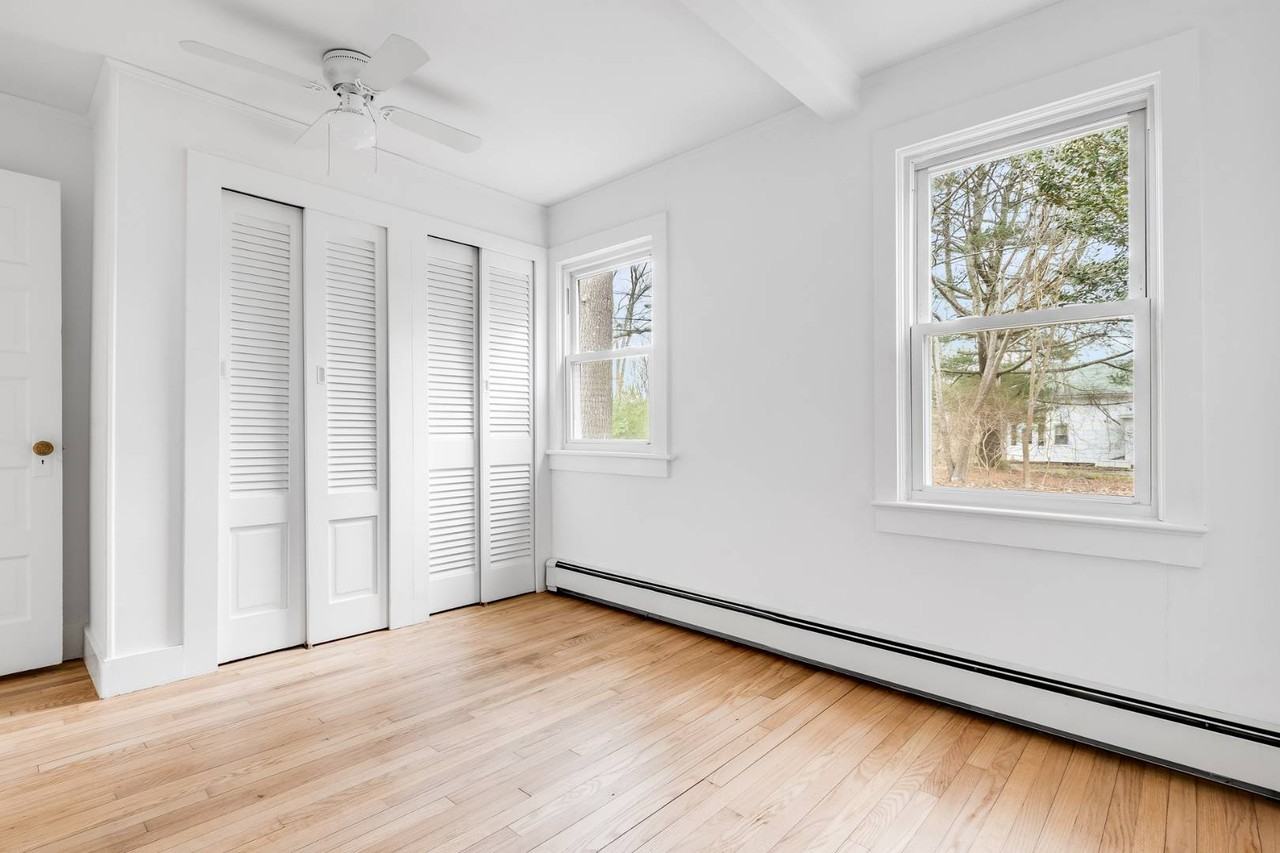 54 Miller Ln W - Photo 5 of 7