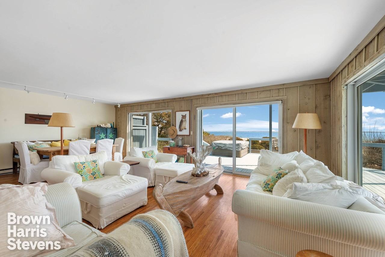 319 Gerard Dr - Photo 4 of 30