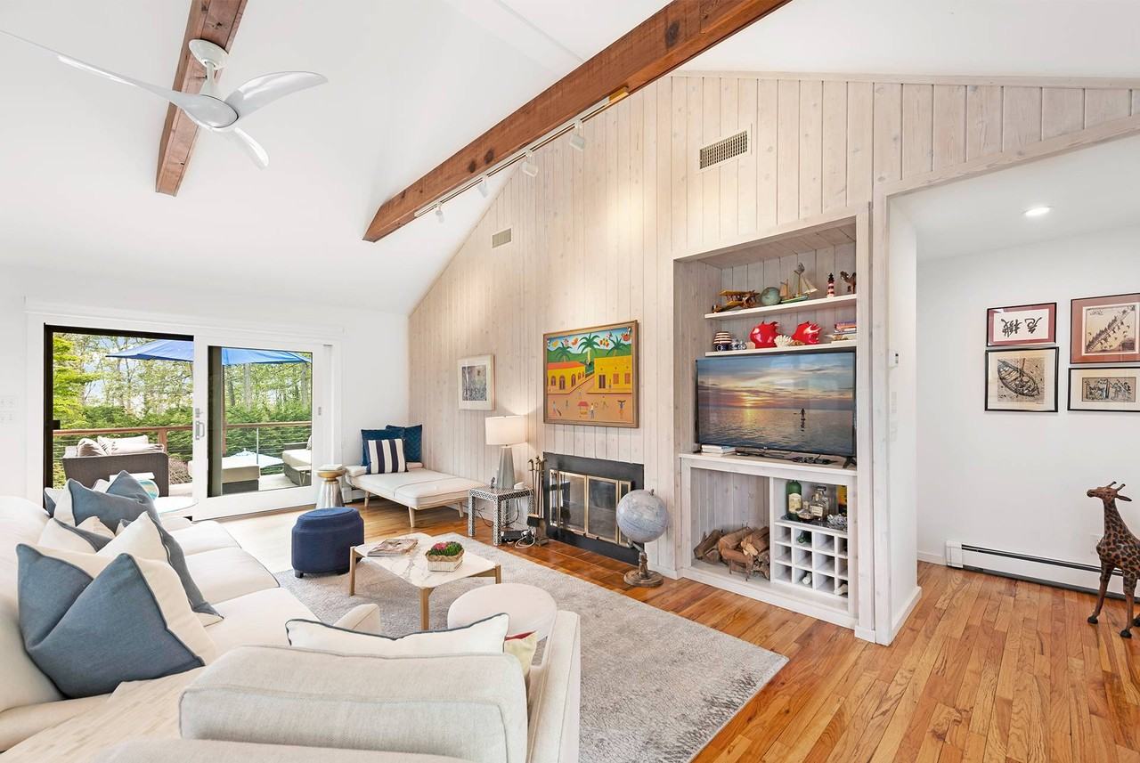 28 Weesuck Ave - Photo 4 of 22