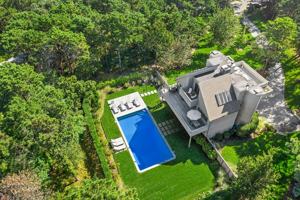 featured image of 49 Arbutus Rd