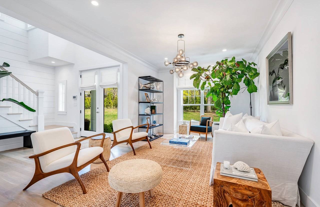 17 Bay View Rd W - Photo 7 of 30