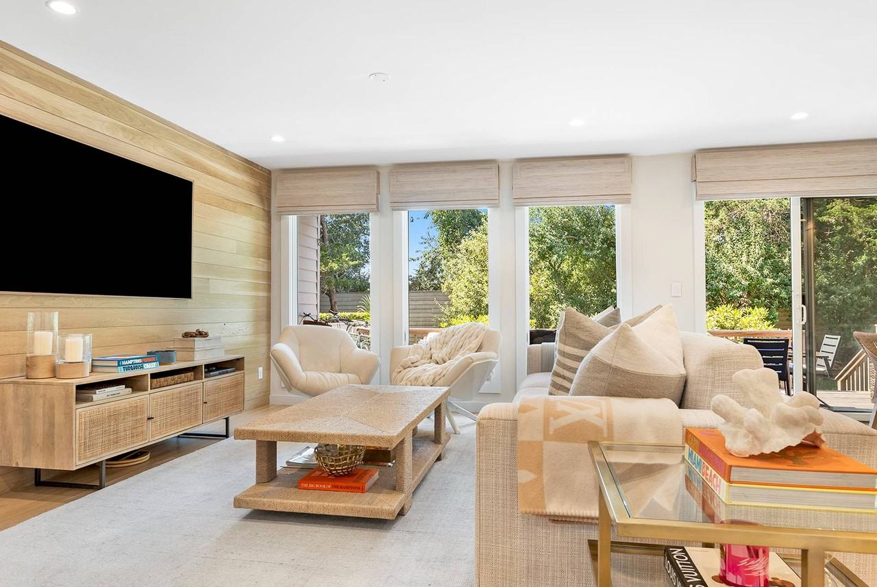 68 W Water St - Photo 5 of 30