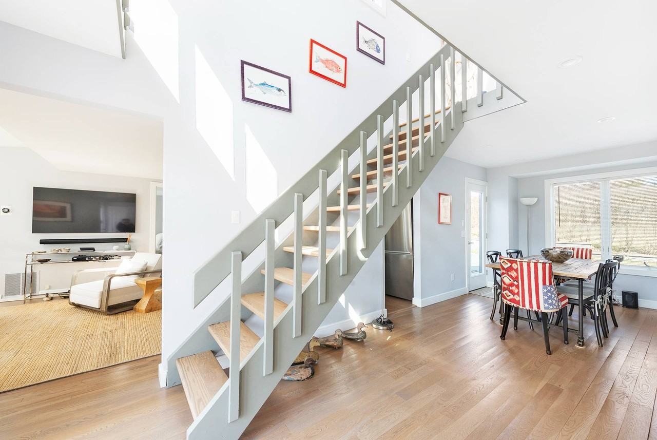 23 Landing Ln - Photo 4 of 14