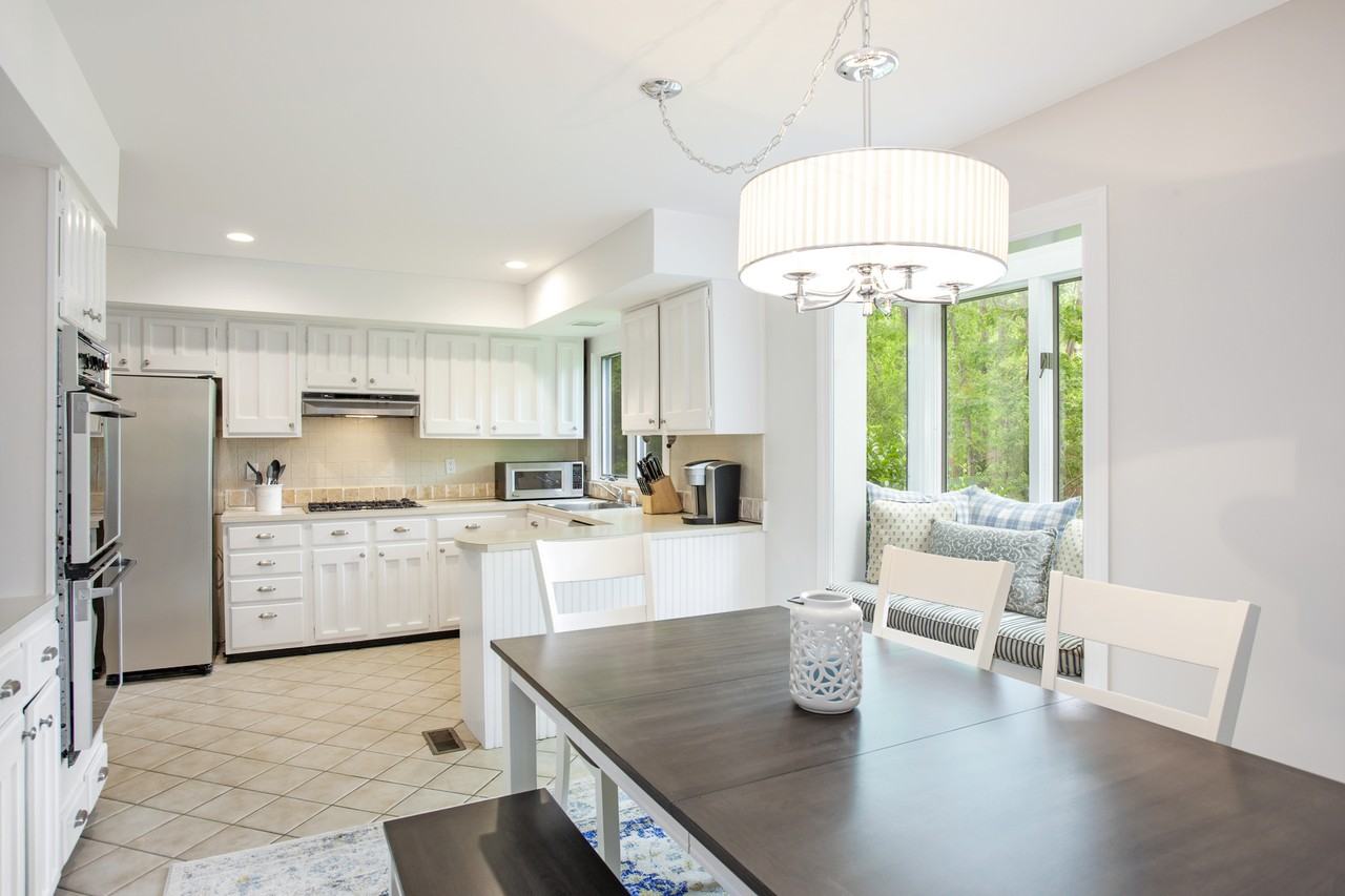 468 Water Mill Towd Rd - Photo 5 of 11