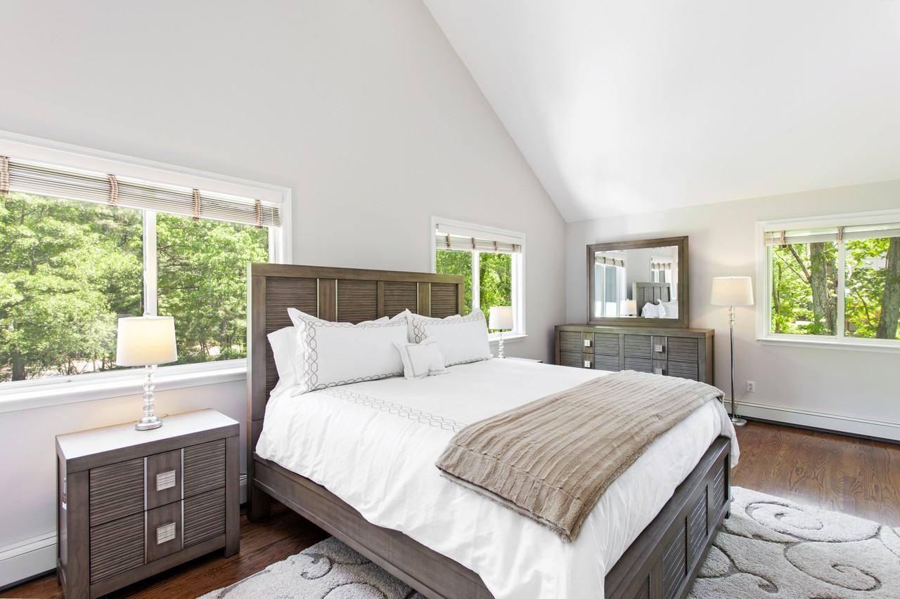 468 Water Mill Towd Rd - Photo 6 of 11