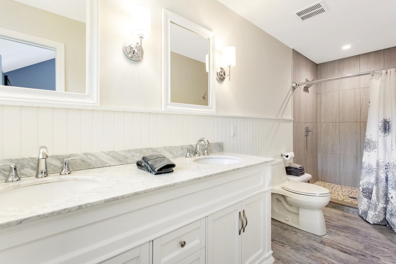 468 Water Mill Towd Rd - Photo 7 of 11