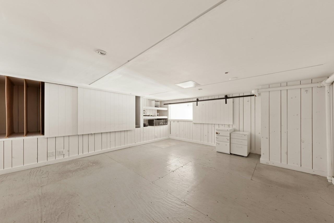 39 Great Jones St #1 - Photo 7 of 9