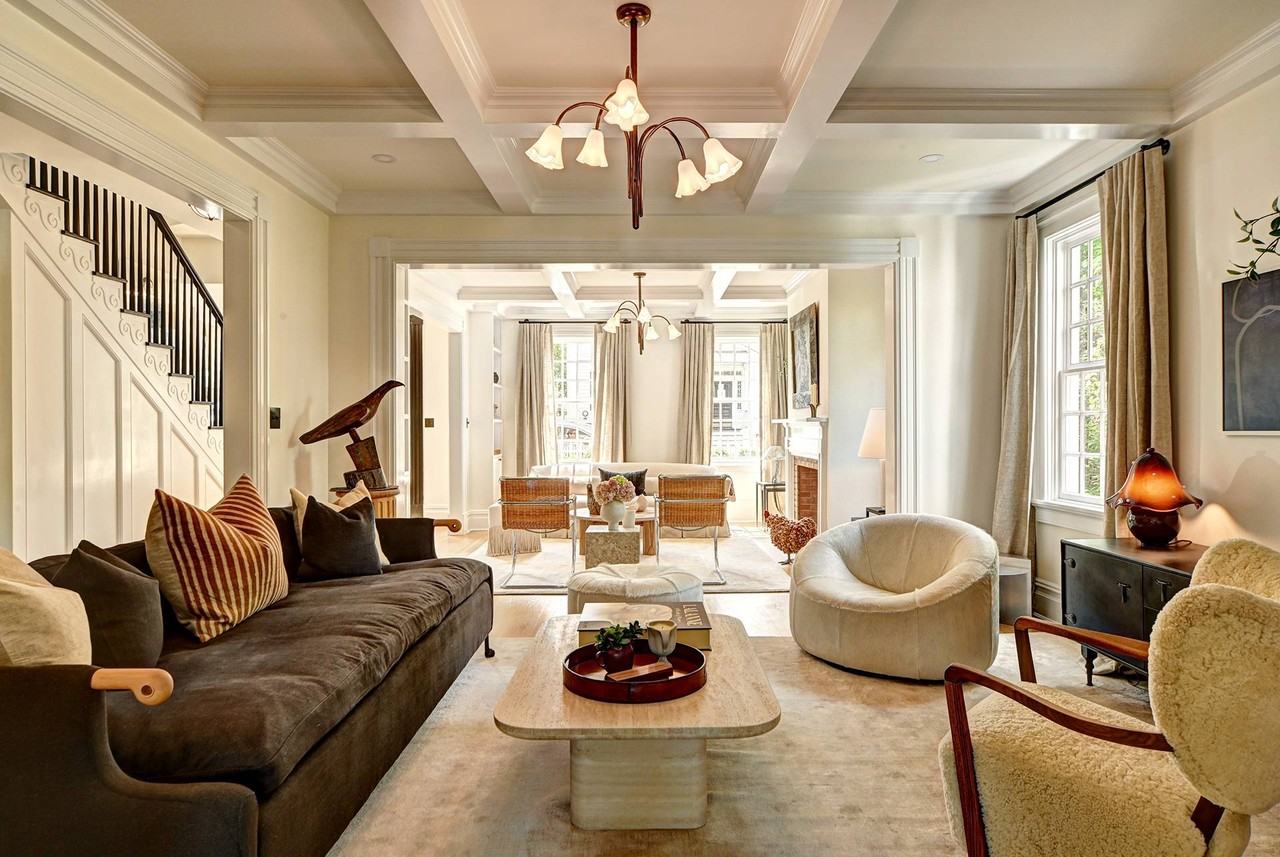 156 Main St - Photo 6 of 30