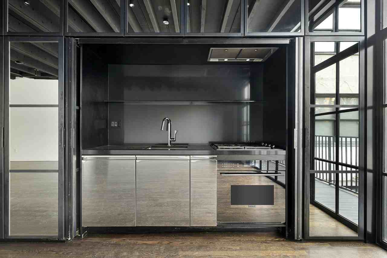 54 King St #2 - Photo 5 of 24