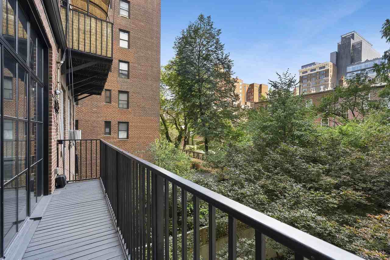 54 King St #2 - Photo 7 of 24