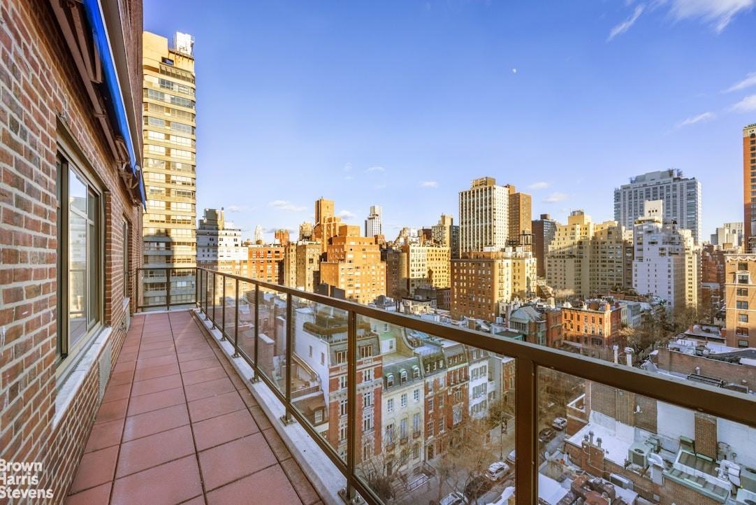 715 Park Ave #15DE - Photo 3 of 22