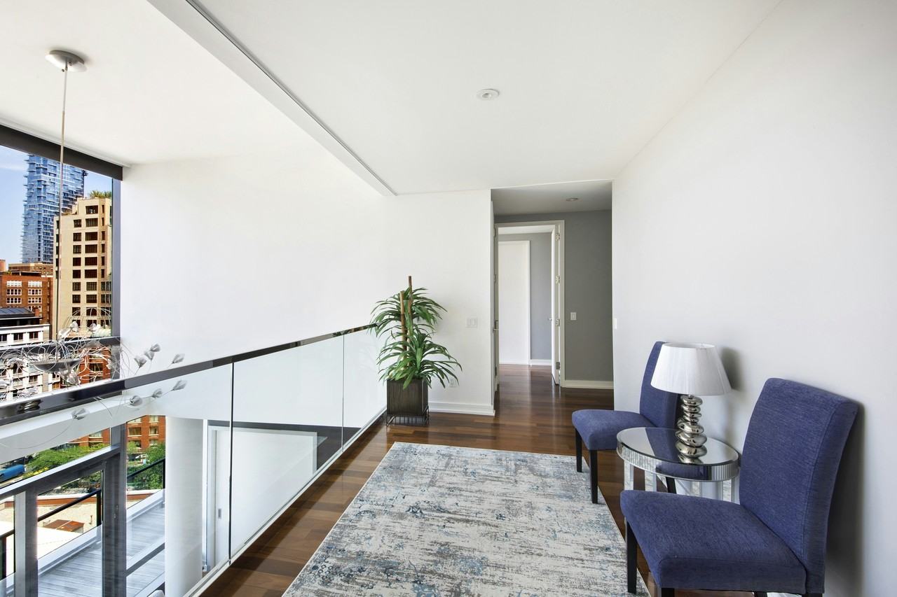 99 Warren St #11C - Photo 4 of 10