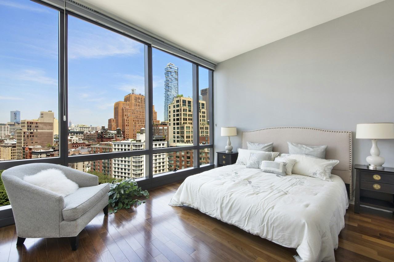 99 Warren St #11C - Photo 6 of 10