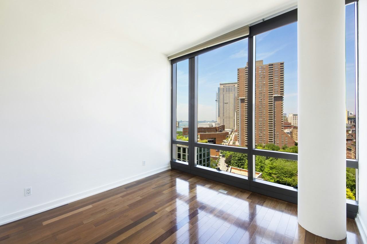 99 Warren St #11C - Photo 7 of 10