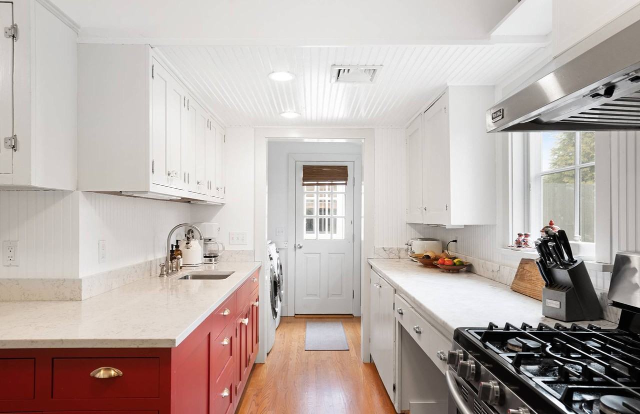 62 Old Montauk Hwy - Photo 7 of 27