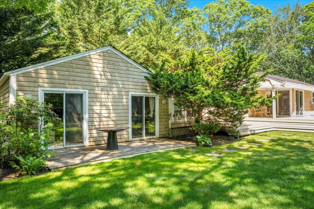 128 Water Mill Towd Rd - Photo 2 of 30