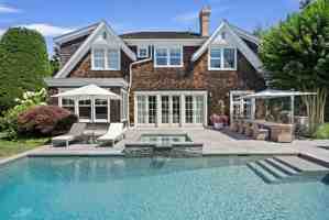 featured image of 231 Halsey St