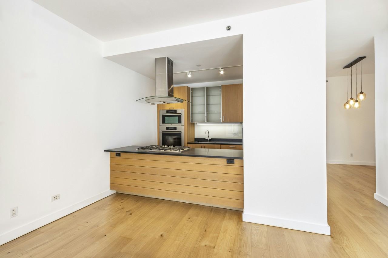 100 W 18th St #6E - Photo 3 of 23