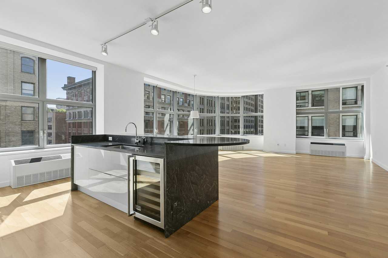 240 Park Ave S #11A - Photo 3 of 12