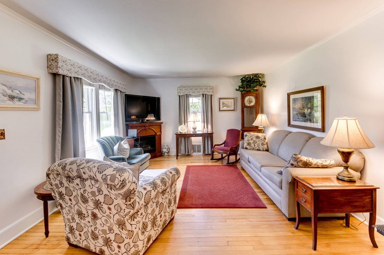 14 Miller Ln - Photo 2 of 14