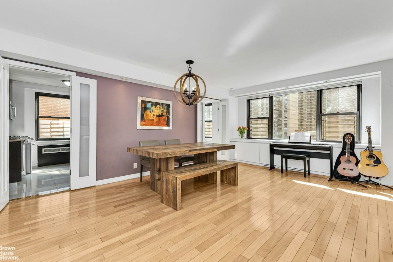 305 E 40th St #12PR - Photo 3 of 16