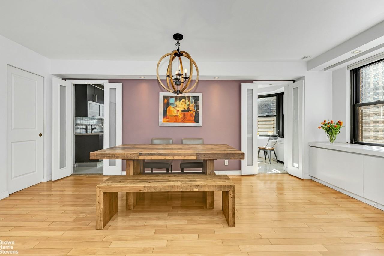 305 E 40th St #12PR - Photo 4 of 16