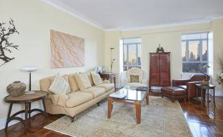 featured image of 25 Central Park W #23K