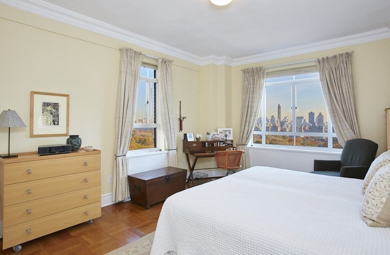 25 Central Park W #23K - Photo 3 of 13