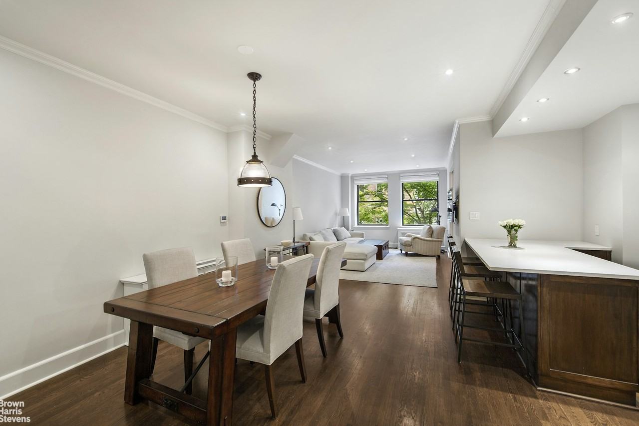 18 E 12th St #2A - Photo 3 of 7